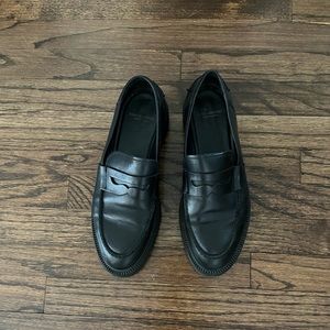 Vagabond loafers